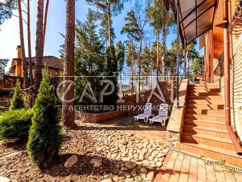 будинок за адресою с. Мощун, Вишнева