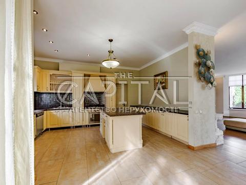 будинок за адресою с. Мощун, Вишнева