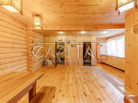 будинок за адресою с. Мощун, Вишнева