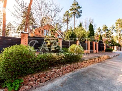 будинок за адресою с. Мощун, Вишнева