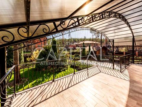 будинок за адресою с. Мощун, Вишнева