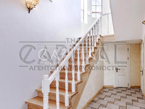 будинок за адресою с. Мощун, Вишнева