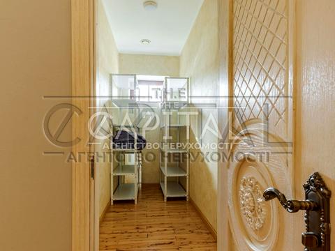 будинок за адресою с. Мощун, Вишнева