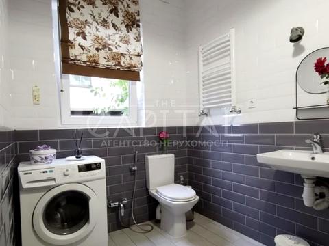 дом по адресу с. Петропавловская Борщаговка, Винницкая ул., 3