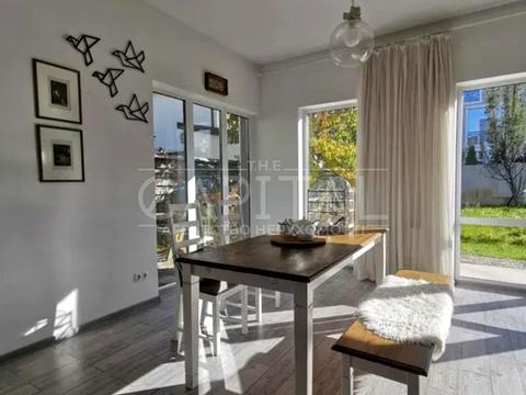 дом по адресу с. Петропавловская Борщаговка, Винницкая ул., 3