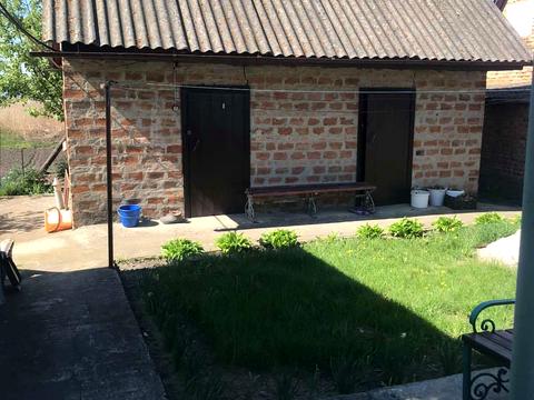 дом по адресу Центральна