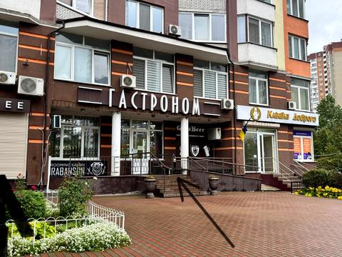 комерційна за адресою Урлівська вул., 40