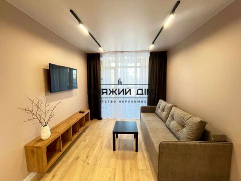 квартира за адресою Дніпровська набережна вул., 17-К