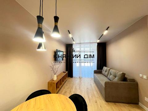 квартира за адресою Дніпровська набережна вул., 17-К