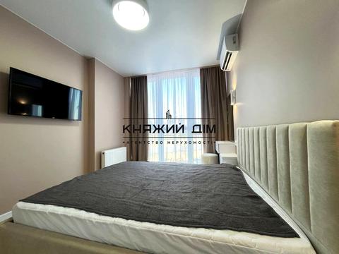 квартира за адресою Дніпровська набережна вул., 17-К