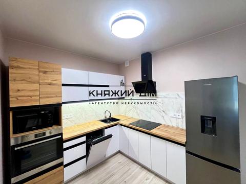 квартира за адресою Дніпровська набережна вул., 17-К