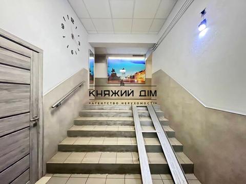 квартира по адресу Митрополита Андрея Шептицкого ул. (Анатолія Луначарського), 1-В