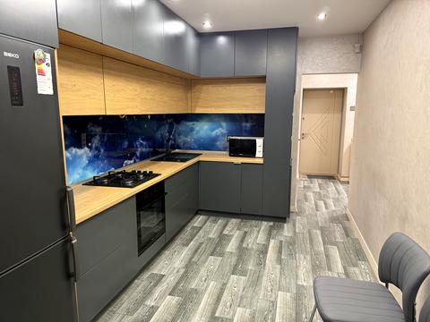 квартира за адресою Героїв Небесної Сотні просп., 18/3