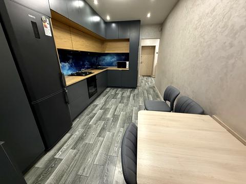 квартира за адресою Героїв Небесної Сотні просп., 18/3