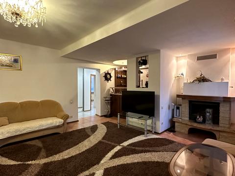 квартира за адресою Дніпро, Олександра Поля просп. (Кірова), 113