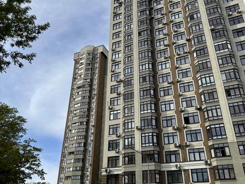 квартира за адресою Авіаконструктора Ігоря Сікорського вул. (Танкова), 4-В