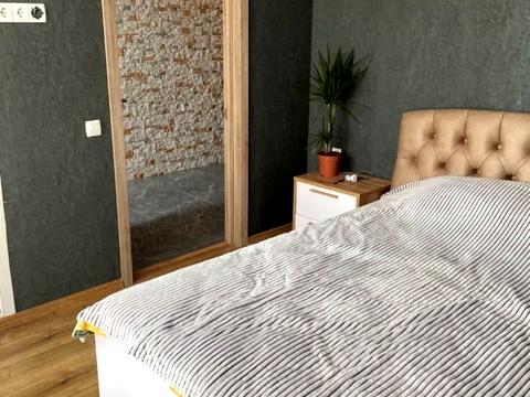 квартира за адресою Зарічна вул., 4