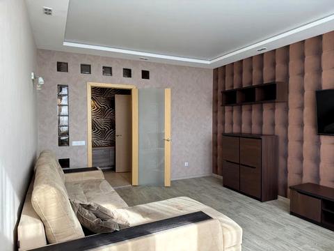 квартира за адресою Авіаконструктора Ігоря Сікорського вул. (Танкова), 4-В