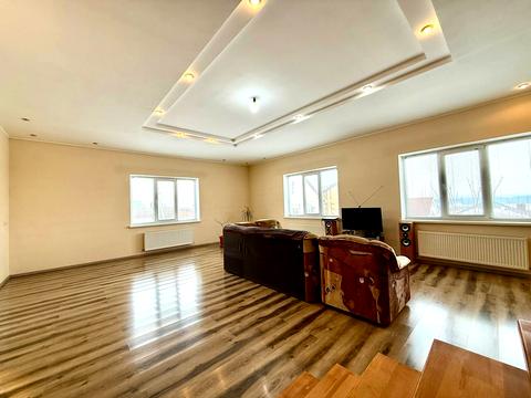 будинок за адресою Сологуба вул.