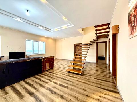 будинок за адресою Сологуба вул.