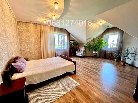 будинок за адресою Вишнева