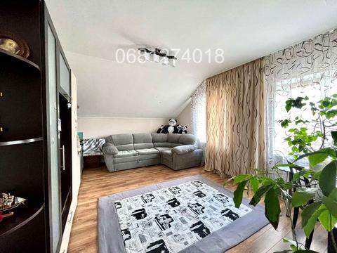 будинок за адресою Вишнева