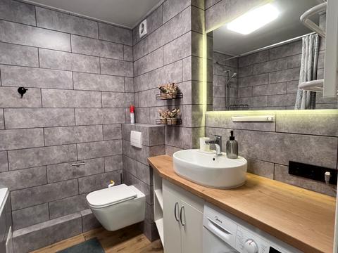 квартира за адресою Михайла Максимовича вул. (Онуфрія Трутенка), 32-А