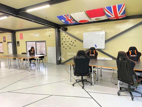 комерційна за адресою 192-га Садова вул., 27