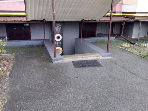 коммерческая по адресу Юності ул., 3