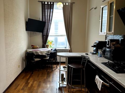 квартира за адресою Сергія Єфремова вул., 25