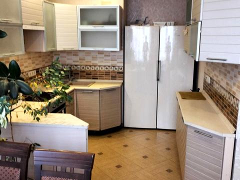 квартира за адресою Володимира Івасюка просп. (Героїв Сталінграду), 2-Д