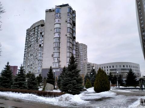 квартира за адресою Володимира Івасюка просп. (Героїв Сталінграду), 2-Д