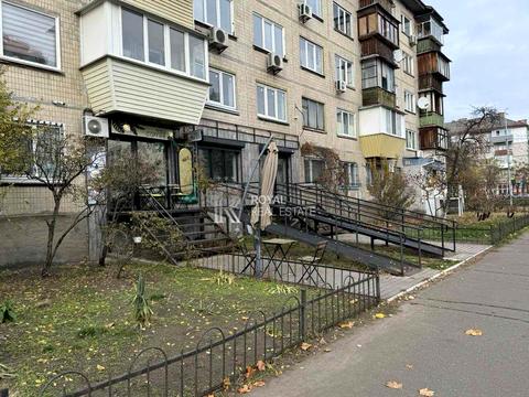 коммерческая по адресу Уинстона Черчилля ул. (Красноткацкая), 25