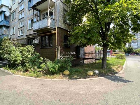 комерційна за адресою Воскресенський просп. (Перова), 11