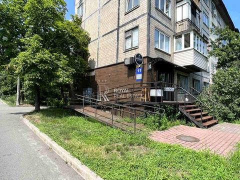 комерційна за адресою Воскресенський просп. (Перова), 11