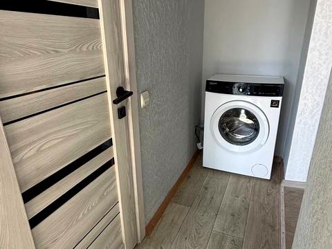 квартира за адресою Дніпро, Юрія Кондратюка вул. (Комунарівська), 4в