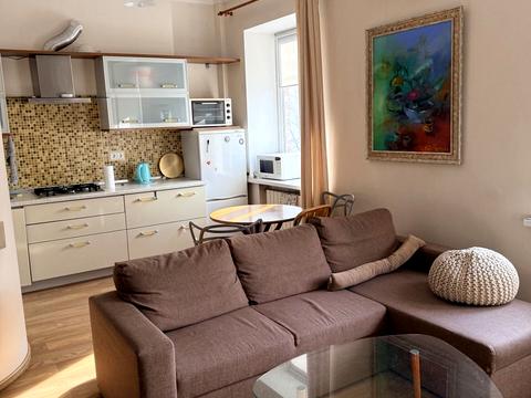 квартира за адресою Дарвіна вул., 1