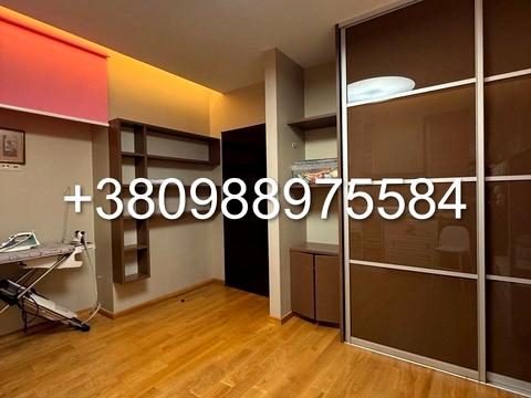 квартира по адресу Крутогорный спуск (Рогалёва), 33