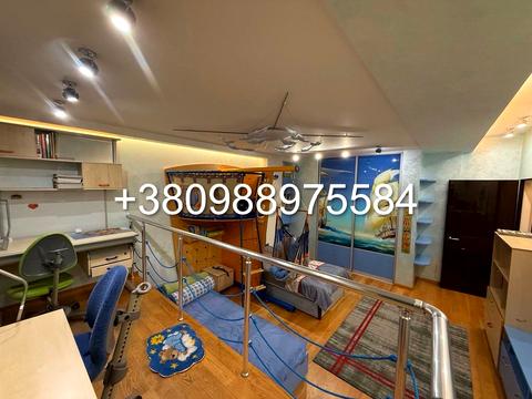 квартира по адресу Крутогорный спуск (Рогалёва), 33