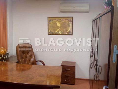 комерційна за адресою Братства Тарасівців вул. (Декабристів), 9