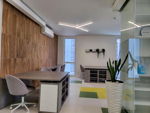 комерційна за адресою Стрийська вул., 108