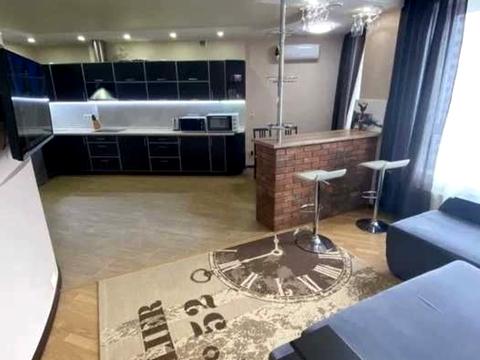 квартира за адресою Академіка Глушкова просп., 9-В