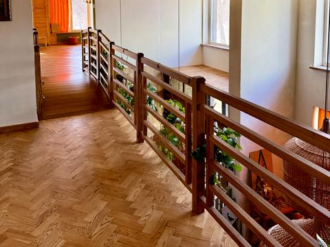 комерційна за адресою Київська вул., 235