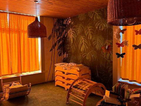 комерційна за адресою Київська вул., 235