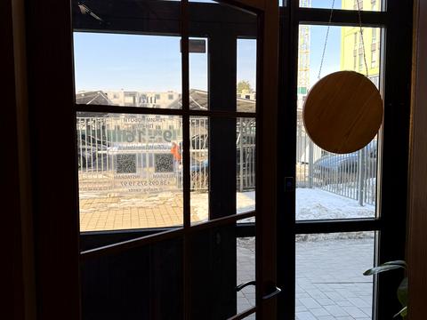 комерційна за адресою Київська вул., 235