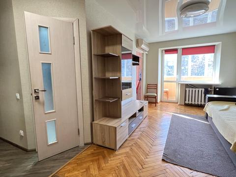 квартира по адресу Салютная ул., 19