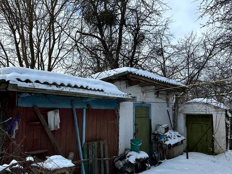 будинок за адресою Квітнева