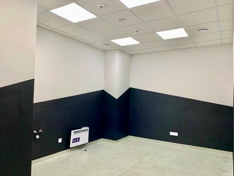 комерційна за адресою Мечникова вул., 11