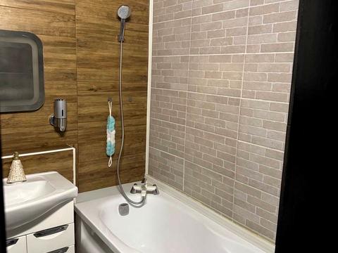 квартира за адресою Червоної Калини просп. (Володимира Маяковського), 70