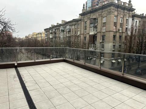комерційна за адресою Володимира Вернадського вул. (Дзержинського), 29-К